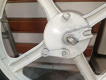 Ruota anteriore completa Piaggio Ciao