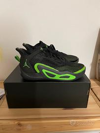 Nike Air Jordan taglia 37.5