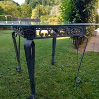 Tavolo da giardino 