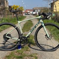 GRAVEL GIANT REVOLT M/L