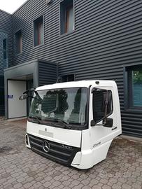 Cabina per Mercedes Axor tetto basso
