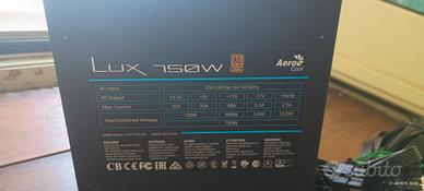 Alimentatore AEROCOOL 750 watt