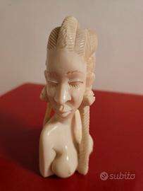 Statuina Art Déco busto femminile scolpito