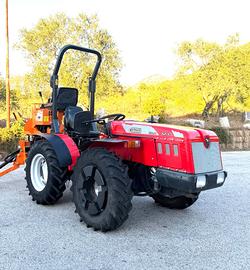 Trattore ANTONIO CARRARO modello TIGRE 3200