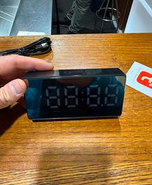 Telecamera spia nascosta orologio