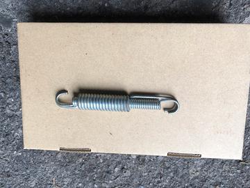 Molla cavalletto centrale Malaguti f12 -f12r NUOVA