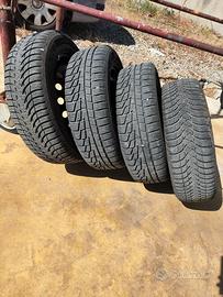 Pneumatici invernali Michelin 185/60/R15 + cerchi