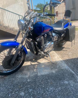 Honda black widow vt 750 dc