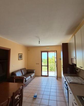 Casa con giardino vista mare a Rocca Imperiale