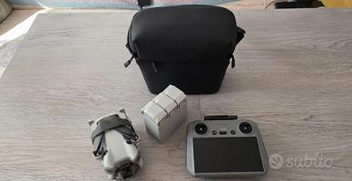 Drone DJI Mini 4 Pro Fly More Combo