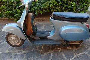 vespa 50