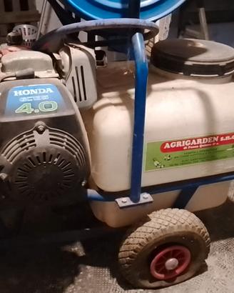 Atomizzatore spargi veleno