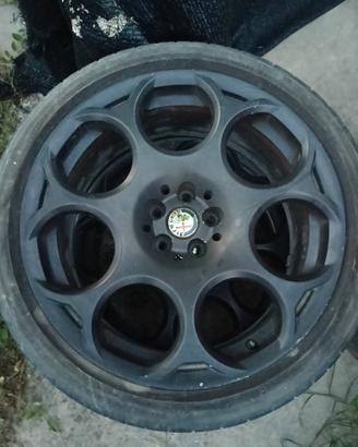 Cerchi da 18 alfa romeo