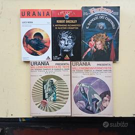 Fantascienza, 227 URANIA a 70-50 cent. l'uno