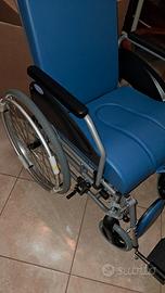 Sedia comoda per disabili con schienale mis 46