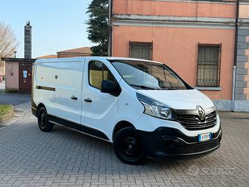 Renault Trafic 1.6bi turbo passo lungo