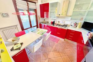 3 LOCALI A BRESCELLO