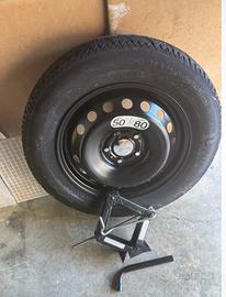 Kit ruotino crick e chiave captur  dal 2020 in poi