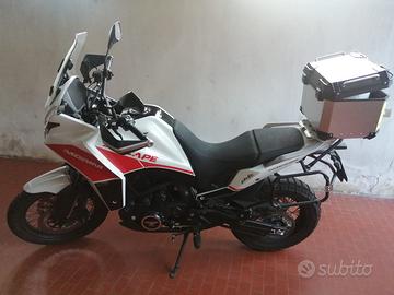 🏍️ MOTO MORINI X-CAPE 650 2024 – SOLO 5.000 KM!