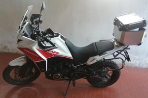 🏍️ MOTO MORINI X-CAPE 650 2024 – SOLO 5.000 KM!