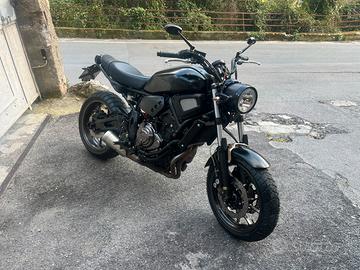 Xsr 700