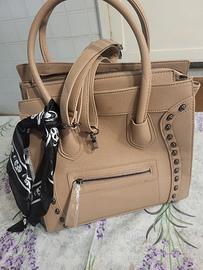 borsa giovanile e alla moda,nuova mai usata