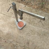 Tappatrice tappi corona