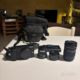 Panasonic gx80 con tre obiettivi