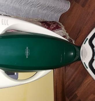 Scopa aspirapolvere folletto VK 130