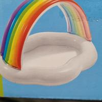 Piscina gonfiabile con arcobaleno