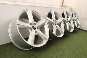 Cerchi in lega Audi Q7 20 ORIGINALI 4L0601025H