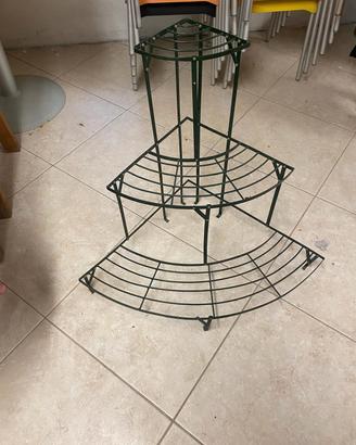 porta vasi ad angolo 
