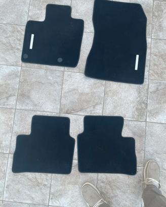 tappetini Nissan Qashqai E power mai usati