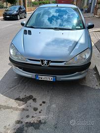 Peugeot 206 anno 2001