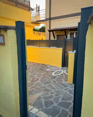 Appartamento piano terra con terrazzo no agenzia