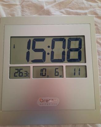 orologio digitale