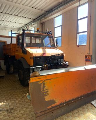 Unimog u 1500 targa gialla perfetto