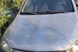 Opel corsa 2002 benzina 3 porte