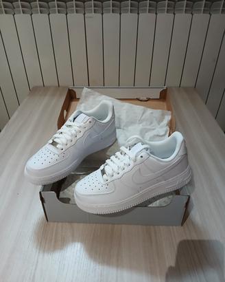 Nike Air Force 1 bianche nuove