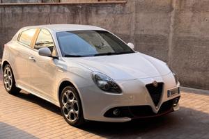 Alfa Romeo Giulietta 1.6 JTDm 120 CV – 79.000 km