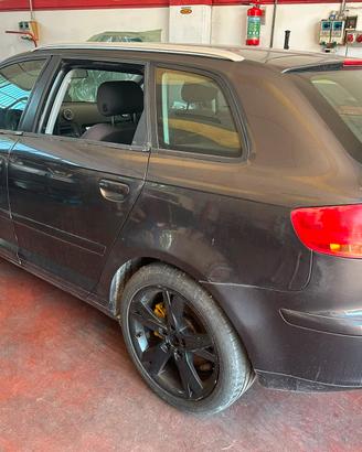 AUDI A3 8p 170cv sigla BMN  2006 x Ricambi