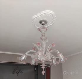 Lampadario di vetro di murano