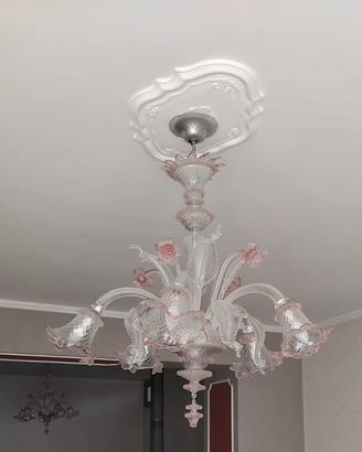 Lampadario di vetro di murano