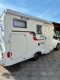 Camper  super maneggevole solo sei metri e quarant