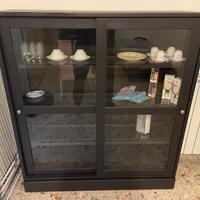 Ikea - Credenza con vetrina HAVSTA