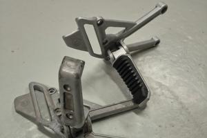 Pedane e leve Cagiva Freccia 