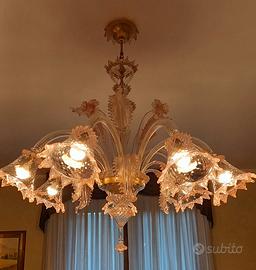 lampadario in vetro soffiato di Murano
