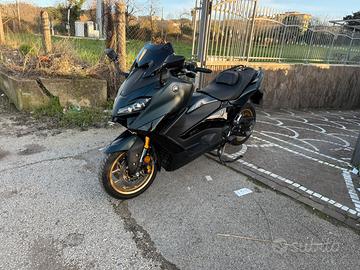 Tamaha Tmax 560 Tech Max