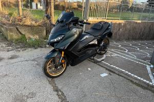 Tamaha Tmax 560 Tech Max