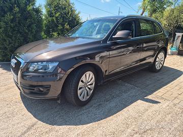Audi q5 20 benzina +hybrid 